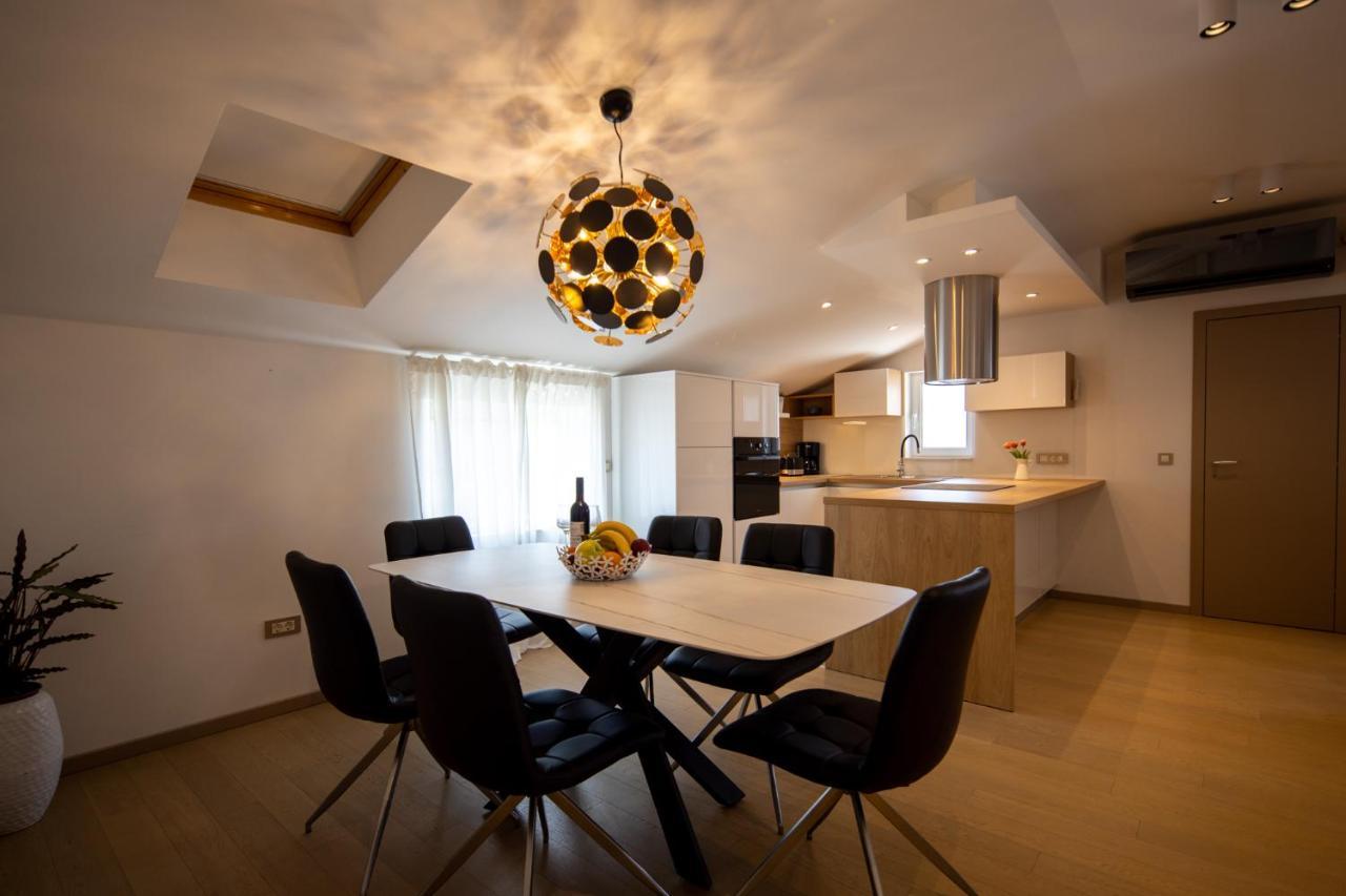 Lumaja Luxury Apartman ビオグラード・ナ・モル エクステリア 写真