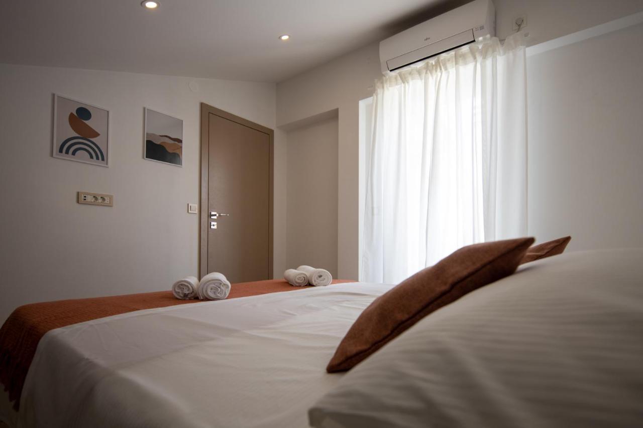 Lumaja Luxury Apartman ビオグラード・ナ・モル エクステリア 写真