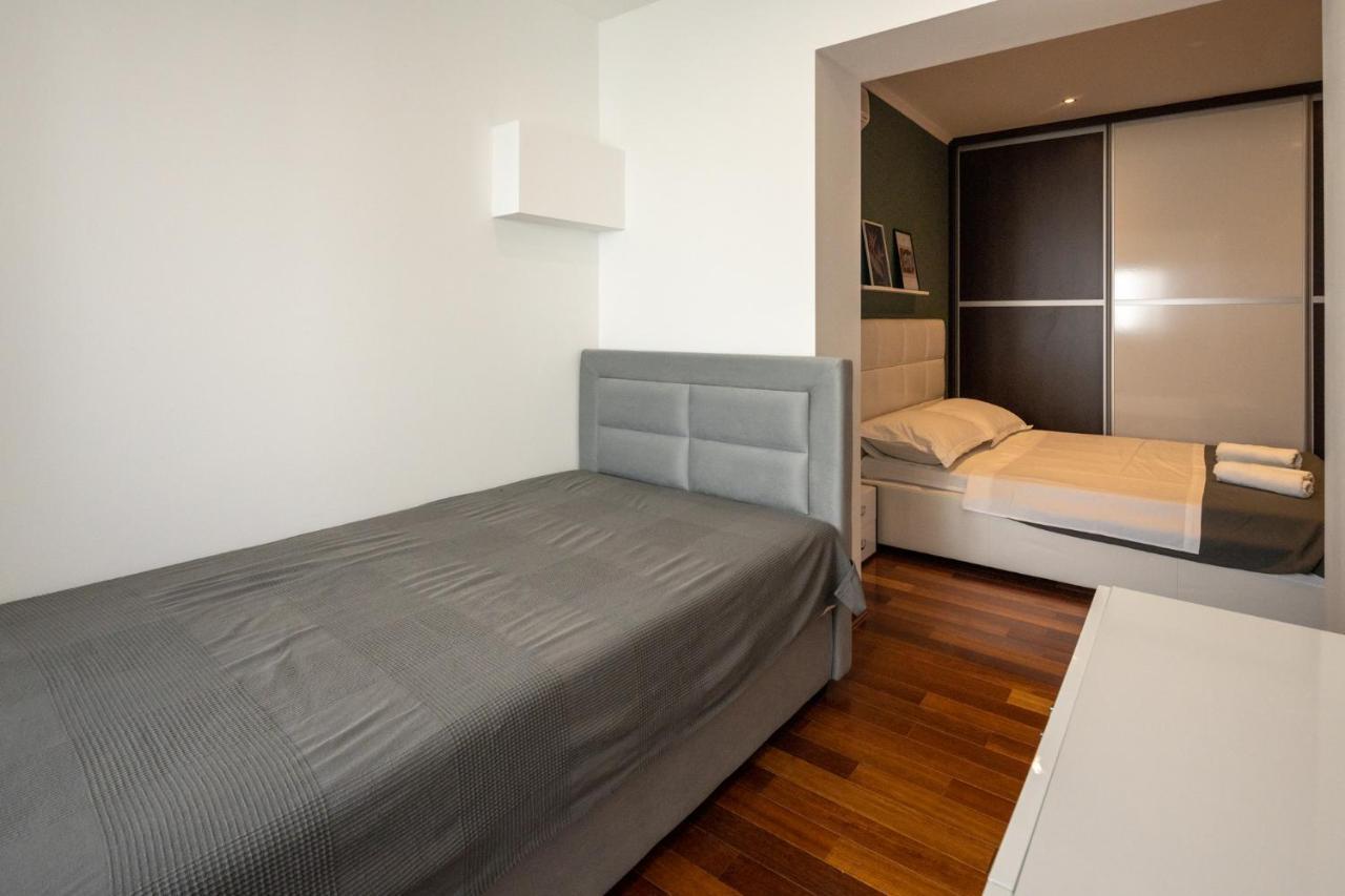Lumaja Luxury Apartman ビオグラード・ナ・モル エクステリア 写真